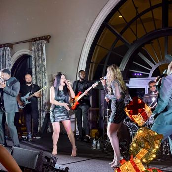 Paradigm Party Band - Paradigm Party Band performs at corporate event - Arts & Entertainment Near Me Paradigm Party Band - Paradigm Party Band performs at corporate event - Arts & Entertainment Near Me