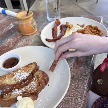 Blueberry's Grill - Breakfast & Brunch Near Me - Myrtle Beach, South Carolina Blueberry's Grill - Breakfast & Brunch Near Me - Myrtle Beach, South Carolina