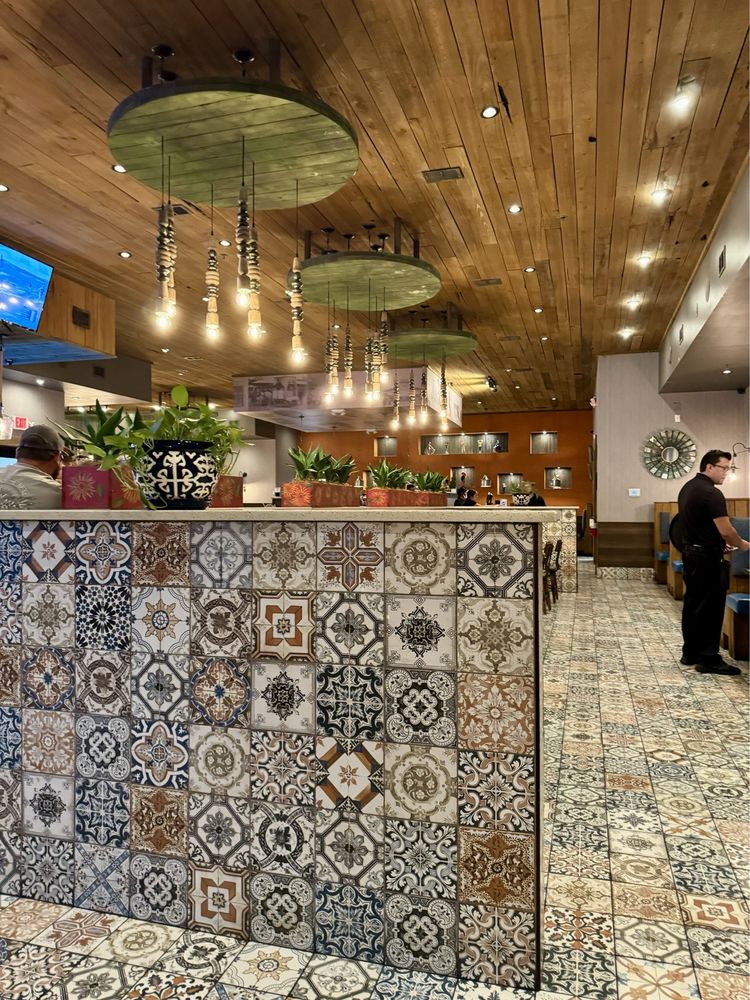 El Cerro Mexican Bar & Grill