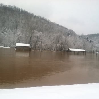 Jim's Camping - Riverside winter flood - Campgrounds Near Me - Milton, West Virginia