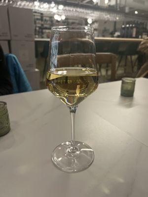 Frenchy's Sip and Shop by null