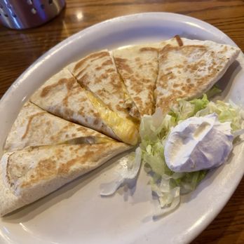 Casa Rio Tex Mex Restaurant - Quesadilla w/ Chicken - Mexican Near Me - Anoka, Minnesota