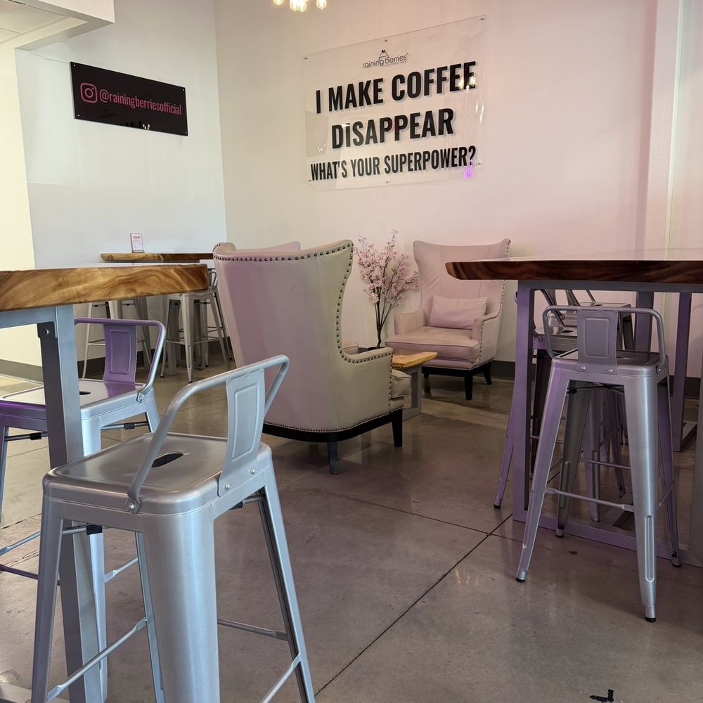 Raining Berries - Comfy seating & live edge tables - Acai Bowls Near Me - Westchase, Florida Raining Berries - Comfy seating & live edge tables - Acai Bowls Near Me - Westchase, Florida