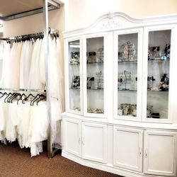 Magic Moments Bridal - Accessories - Belts, Hair Pieces, etc.