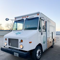 The Frenchie Press Coffee Truck