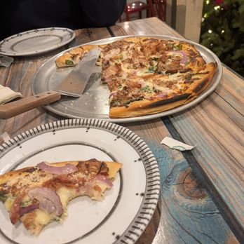 Francesca by Katie's - A pizza it's very good !!!! - Pizza Near Me - New Orleans, Louisiana