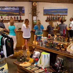 Hazlitt Red Cat Cellars