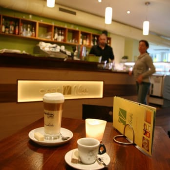 Viali Cafe - Cafes Near Me - Wuppertal, NW