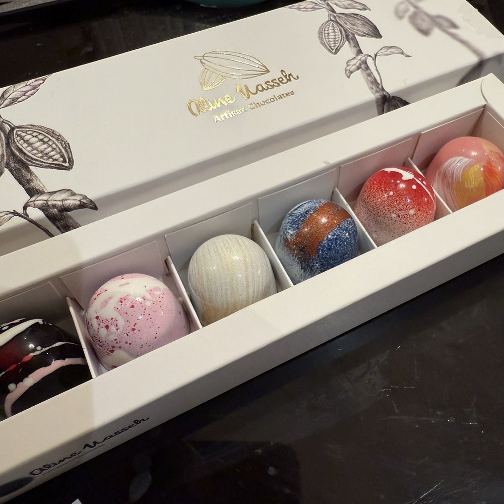 Aline Nasseh Artisan Chocolates - Chocolatiers & Shops Near Me - North York, Ontario Aline Nasseh Artisan Chocolates - Chocolatiers & Shops Near Me - North York, Ontario
