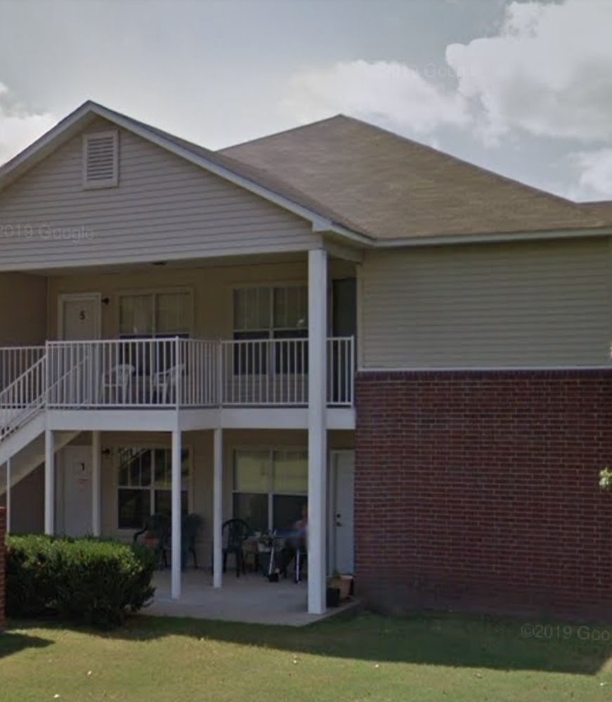 M&M PAINT SERVICES Updated June 2024 Request a Quote Maumelle