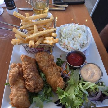 Frigate's Waterfront Bar and Grill - Fish and chips - Seafood Near Me - Melbourne, Florida