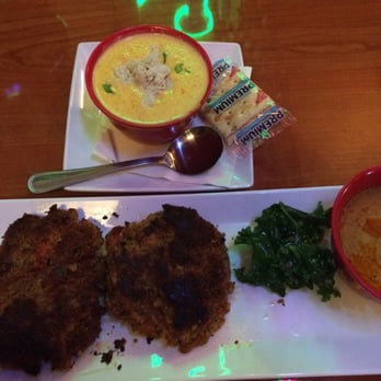 Wahoo Seafood Grill - Crab cakes and crab bisque. Note the charring on the crabcakes. - Seafood Near Me - Gainesville, Florida Wahoo Seafood Grill - Crab cakes and crab bisque. Note the charring on the crabcakes. - Seafood Near Me - Gainesville, Florida