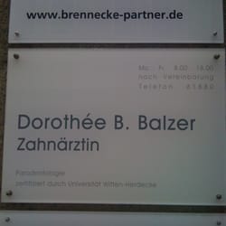 Dorothee B. Balzer