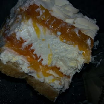 Sister Honey's - Fresh fruit and creamy heavy whipping cream...mmm.... - Desserts Near Me - Orlando, Florida