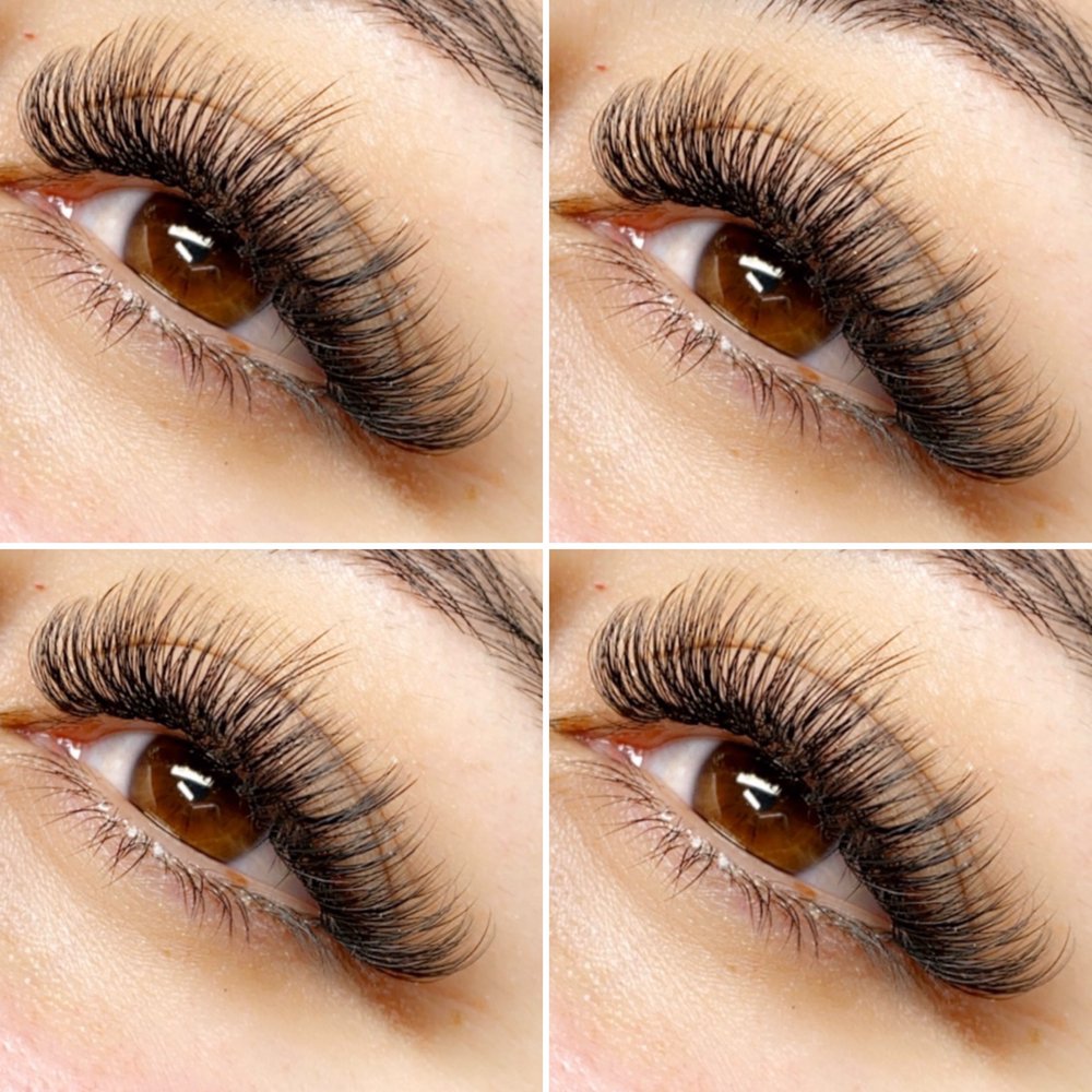 Lashes by Chloe Logo