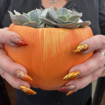 Glamour Nails & Spa - Nail Salons Near Me - Meridian, Idaho