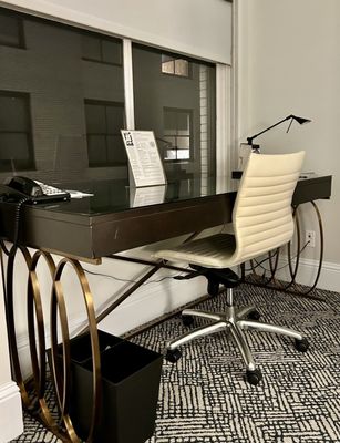 Magnolia Hotel Denver, a Tribute Portfolio Hotel by null