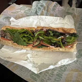 Subway - #17 Garlic Roast Beef - Sandwiches Near Me - Roseville, California Subway - #17 Garlic Roast Beef - Sandwiches Near Me - Roseville, California