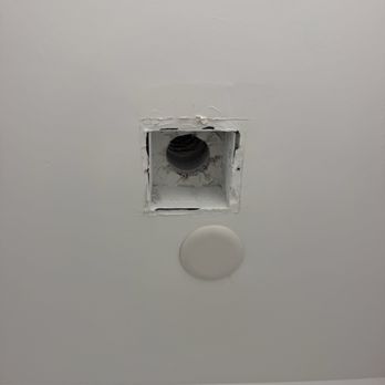 Handyman of Pompano - This is the AC vent that he took home to paint, and he never brought it back. - Handyman Near Me - Pompano Beach, Florida Handyman of Pompano - This is the AC vent that he took home to paint, and he never brought it back. - Handyman Near Me - Pompano Beach, Florida