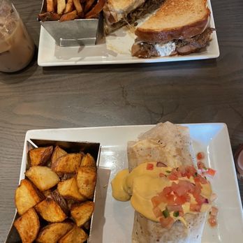 Pub Frato - Brisket Patty Melt with French fries and Short Rib Breakfast Burrito - New American Near Me - Concord, Ohio