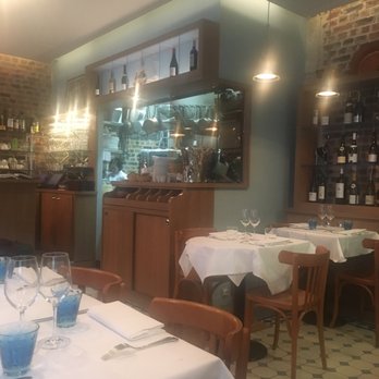 Firmin le Barbier - Very French country feeling inside! - French Near Me - Paris, 75