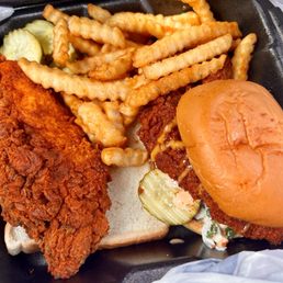 #3 1 slider, 1 tender and fries #3 1 slider, 1 tender and fries