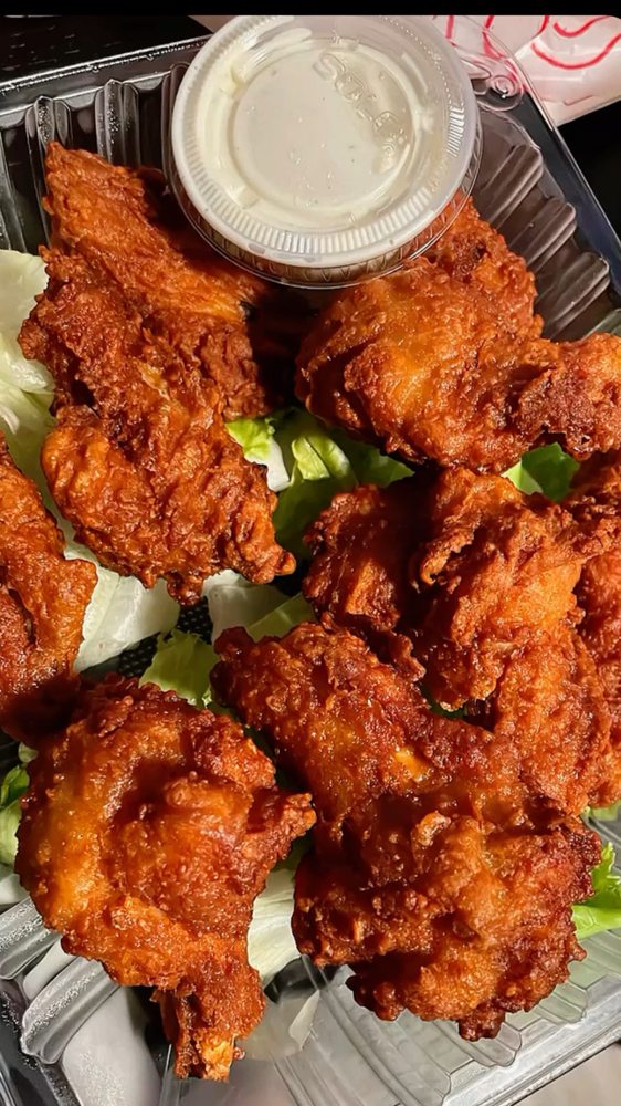 FAMOUS GRILL Updated October 2024 19 Photos & 13 Reviews 15038