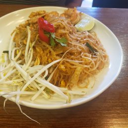 Pad Thai-chicken and shrimp Pad Thai-chicken and shrimp