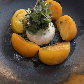 Gordon Ramsay Hell's Kitchen - Heirloom Tomato and Burrata Salad - Steakhouses Near Me - Stateline, Nevada Gordon Ramsay Hell's Kitchen - Heirloom Tomato and Burrata Salad - Steakhouses Near Me - Stateline, Nevada