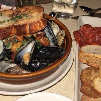 TAVERNA - Italian Near Me - Jacksonville, Florida