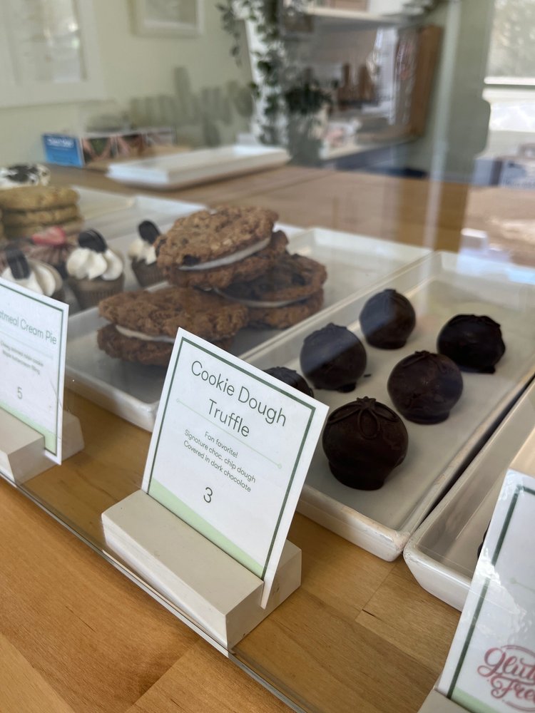 Celebrated Dessert Shop