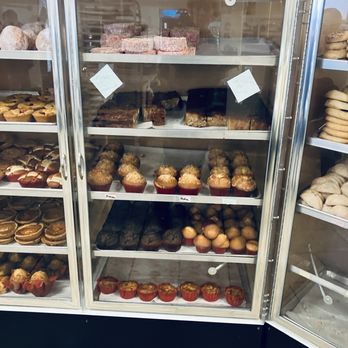 Panaderia Negrete - Baked goods - Bakeries Near Me - Los Banos, California Panaderia Negrete - Baked goods - Bakeries Near Me - Los Banos, California