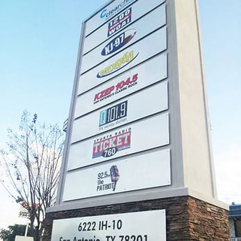 Eagle Ford Graphics and Signs - We produce marquee signs for multi-tenant commercial properties. We also offer sign installation services anywhere in S. Texas. - Signmaking Near Me - Helotes, Texas