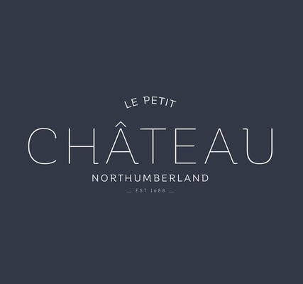 Le Petit Château by null