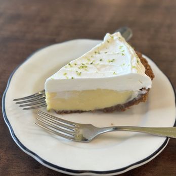Sunny Side Cafe - Key Lime Pie Slice - Breakfast & Brunch Near Me - Seal Beach, California