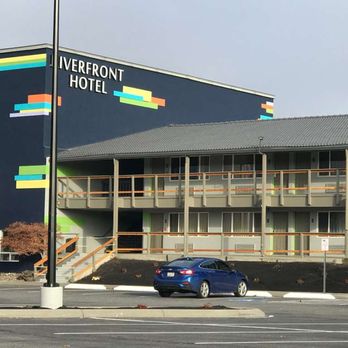 RIVERFRONT HOTEL, SURESTAY COLLECTION BY BEST WESTERN - CLOSED 