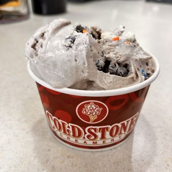Cold Stone Creamery - Oreo birthday cake - Juice Bars & Smoothies Near Me - Alexandria, Virginia Cold Stone Creamery - Oreo birthday cake - Juice Bars & Smoothies Near Me - Alexandria, Virginia
