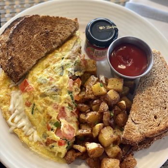 Grand Café - American Near Me - Lake Geneva, Wisconsin Grand Café - American Near Me - Lake Geneva, Wisconsin