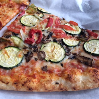 La Val's Pizza - Slice of veggie - Pizza Near Me - Berkeley, California La Val's Pizza - Slice of veggie - Pizza Near Me - Berkeley, California