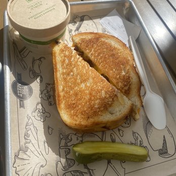 The Melt - Mac Daddy & Tomato Soup - Sandwiches Near Me - La Jolla, California The Melt - Mac Daddy & Tomato Soup - Sandwiches Near Me - La Jolla, California