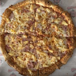 Ogunquit House of Pizza - Large Hawaiian pizza