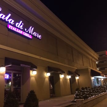 Cala Di Mare - outside of restaurant at night - Italian Near Me - Rockville Centre, New York Cala Di Mare - outside of restaurant at night - Italian Near Me - Rockville Centre, New York