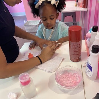 Ladybugs Kids Spa - Party & Event Planning Near Me - Crofton, Maryland
