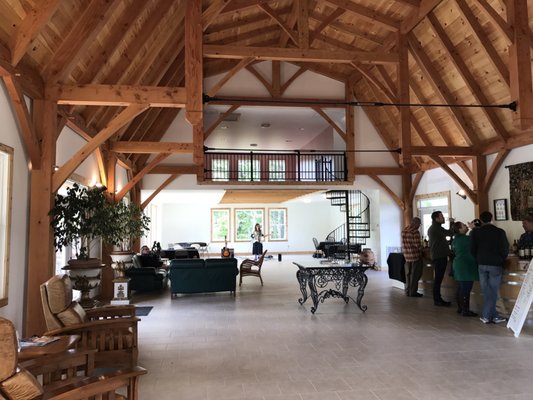 Quièvremont Vineyard & Winery by null