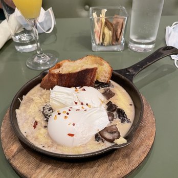 Lido - polenta with poached egg - Italian Near Me - New York, New York Lido - polenta with poached egg - Italian Near Me - New York, New York