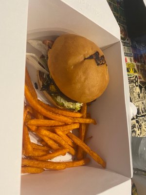 Thunder Bacon Burger Co by null