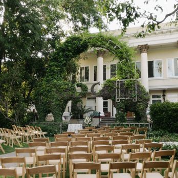 David Pressman Events - David devised the entire ceremony layout, and had multiple assistants on hand for set up and drink pouring - Party & Event Planning Near Me David Pressman Events - David devised the entire ceremony layout, and had multiple assistants on hand for set up and drink pouring - Party & Event Planning Near Me