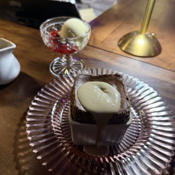 Roxa Dessert Bar - Soufflé - Desserts Near Me - Hanahan, South Carolina