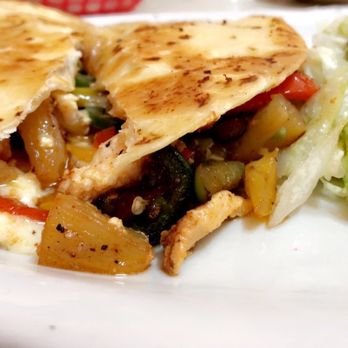 El Jalisco Grill & Bar - Quesadilla Hawaiana - Mexican Near Me - Mora, Minnesota El Jalisco Grill & Bar - Quesadilla Hawaiana - Mexican Near Me - Mora, Minnesota