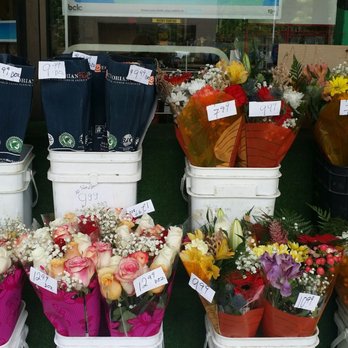 Kingsbury Foodstore - a variety of flowers for sale - Grocery Near Me - Burnaby, British Columbia Kingsbury Foodstore - a variety of flowers for sale - Grocery Near Me - Burnaby, British Columbia